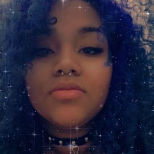 Meet your Posher, Tori